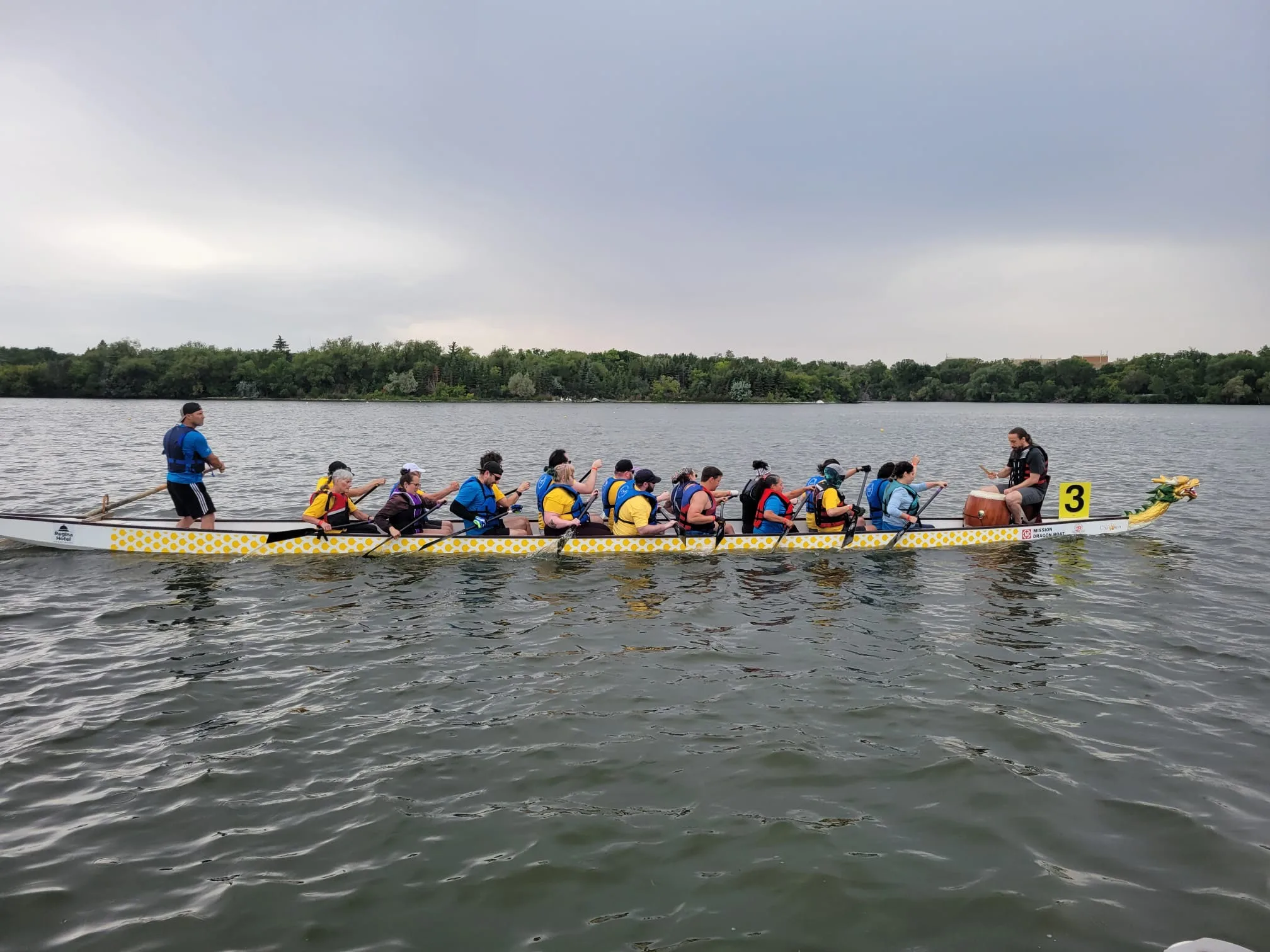 TQ Dragon Boat Club at the Regina Dragon Boat Festival, photo 18